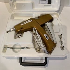 Aleene’s Jumbo Hot Glue Gun